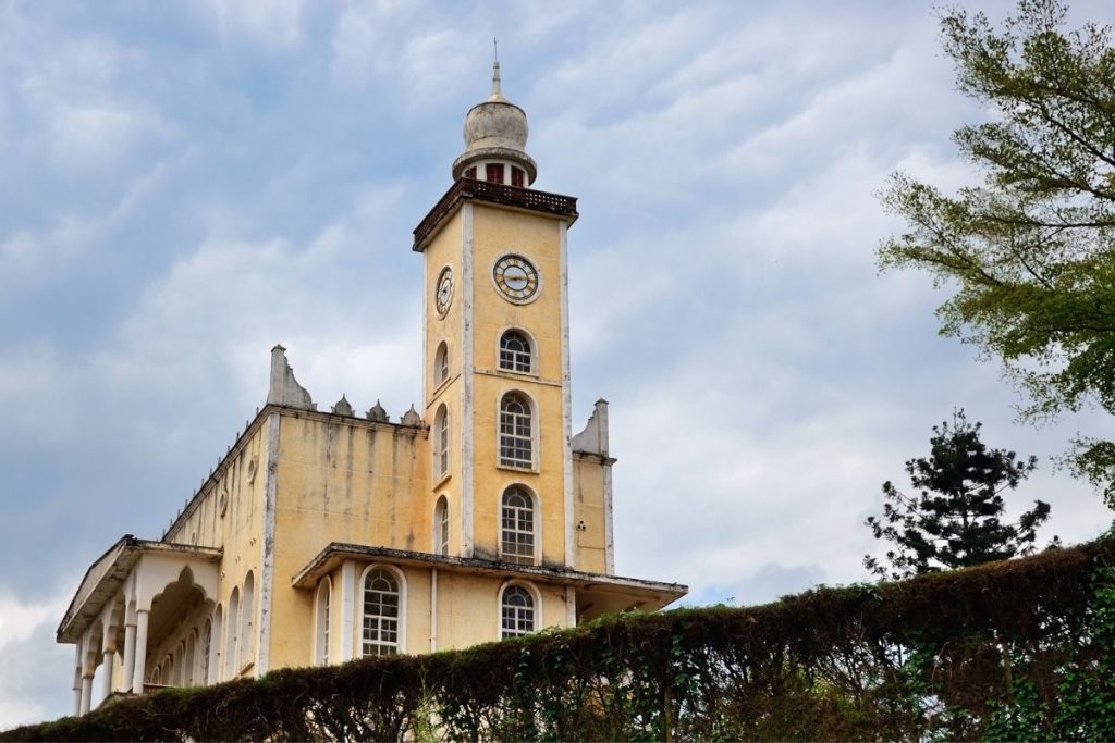 5 Fort Portal Descubre la Cultura y la Hospitalidad