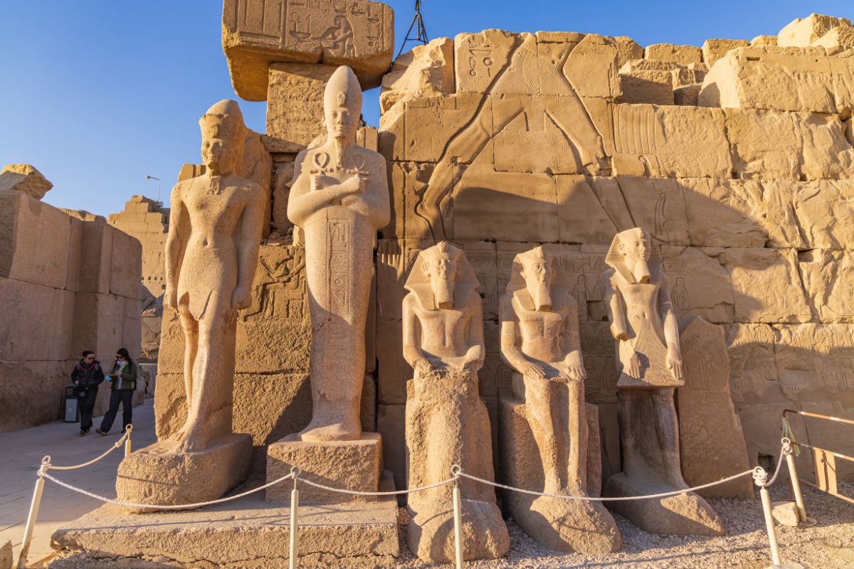 Luces de Abu Simbel