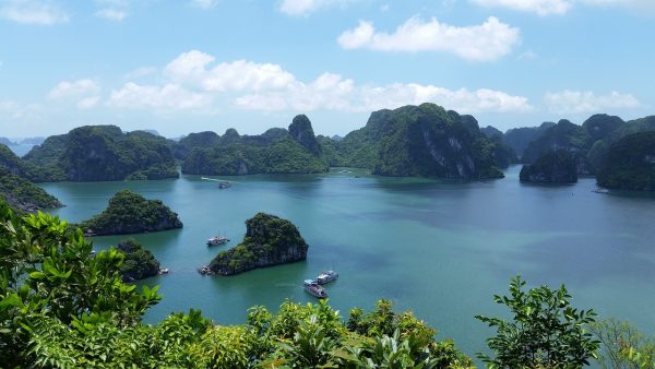 vietnam halong