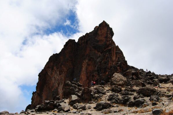 Torre de lava Shira Torre de lava Shira
