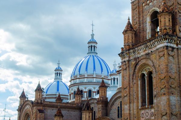 Catedral De Cuenca Ecuador