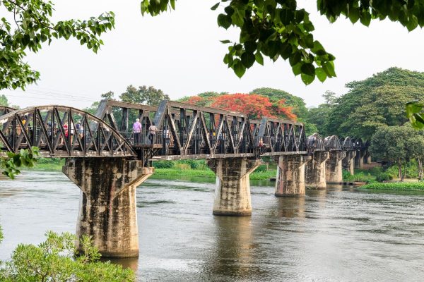 Norte de Tailandia con Rio Kwai